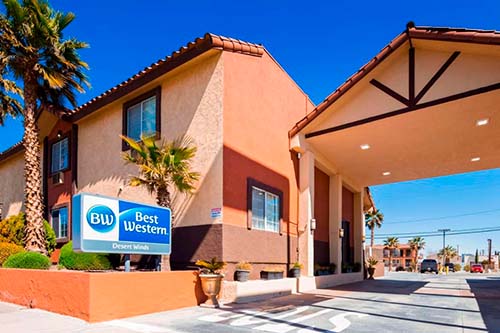 BEST WESTERN DESERT WINDS
Dónde dormir en el Valle de la Muerte